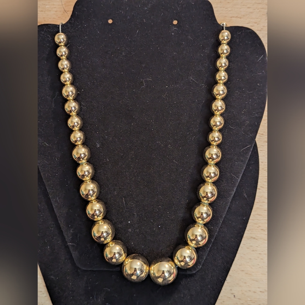 Vintage Gold Tone Necklace